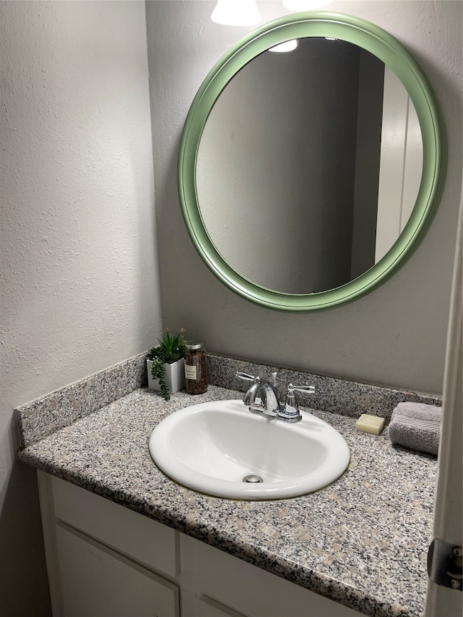 5625 Antoine Dr unit 1703, Houston, TX 77091 - photo 5