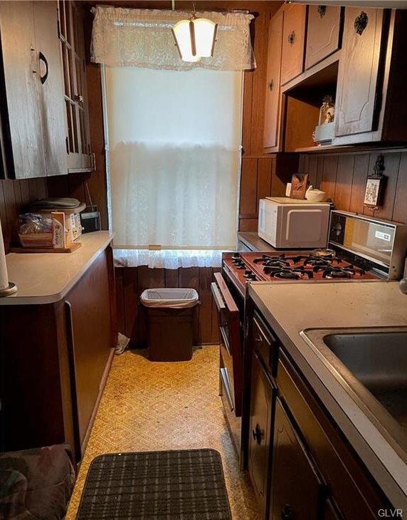 4120 Main St, Whitehall, PA 18052 - photo 4