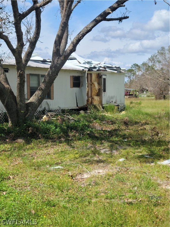 11051 Shirley Ln, North Fort Myers, FL 33917 - photo 6