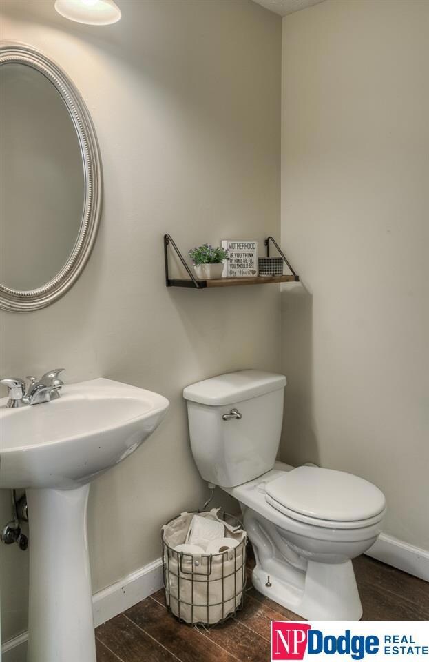 2304 S Mineral Dr, Papillion, NE 68046 - photo 7