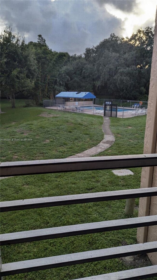 Live Oak Place unit 208, Davie, FL 33324 - photo 5