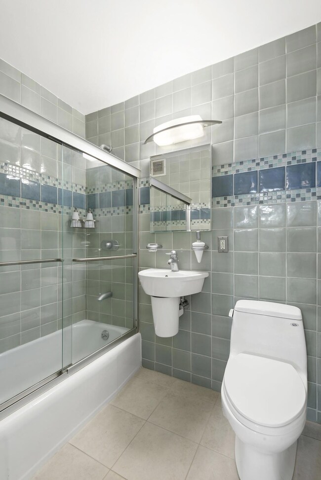 340 E 80th St unit 11-K, New York, NY 10075 - photo 5