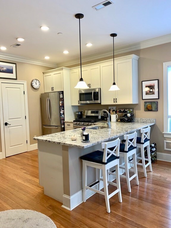 283 Dorchester St unit 3, Boston, MA 02127 - photo 2