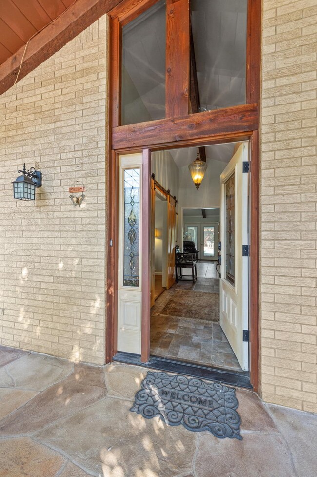 316 Brookview Dr, Hurst, TX 76054 - photo 6