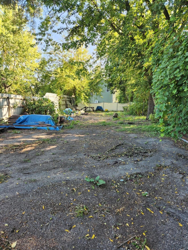 116 E Hopkins St, Kalamazoo, MI 49007 - photo 2