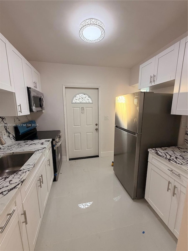 415 NW 29th Terrace, Fort Lauderdale, FL 33311 - photo 3