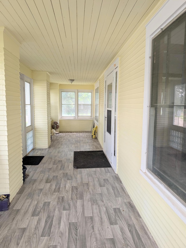 714 Main St, Emmons, MN 56029 - photo 3