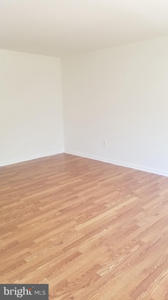 9603 Antler Cir, Randallstown, MD 21133 - photo 3