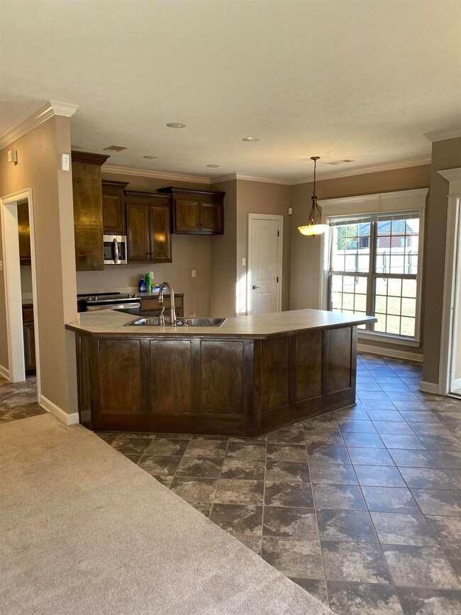 8 Oak Tree Cir, Conway, AR 72032 - photo 5