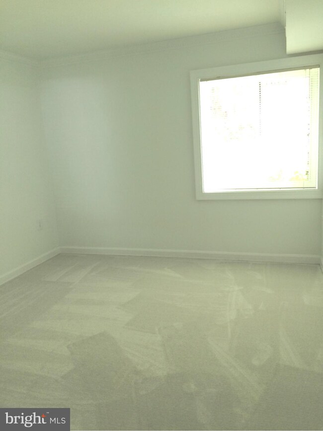 1412 Northgate Square unit 2A, Reston, VA 20190 - photo 6
