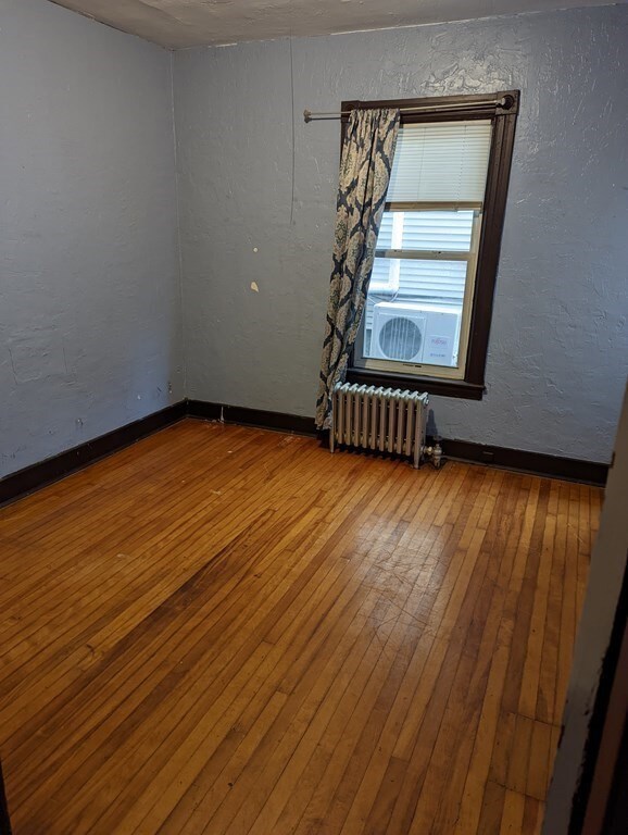 19 Vernon St, Worcester, MA 01610 - photo 3