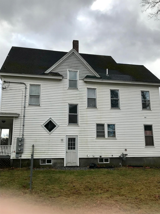 19 Library St, Hudson, NH 03051 - photo 2