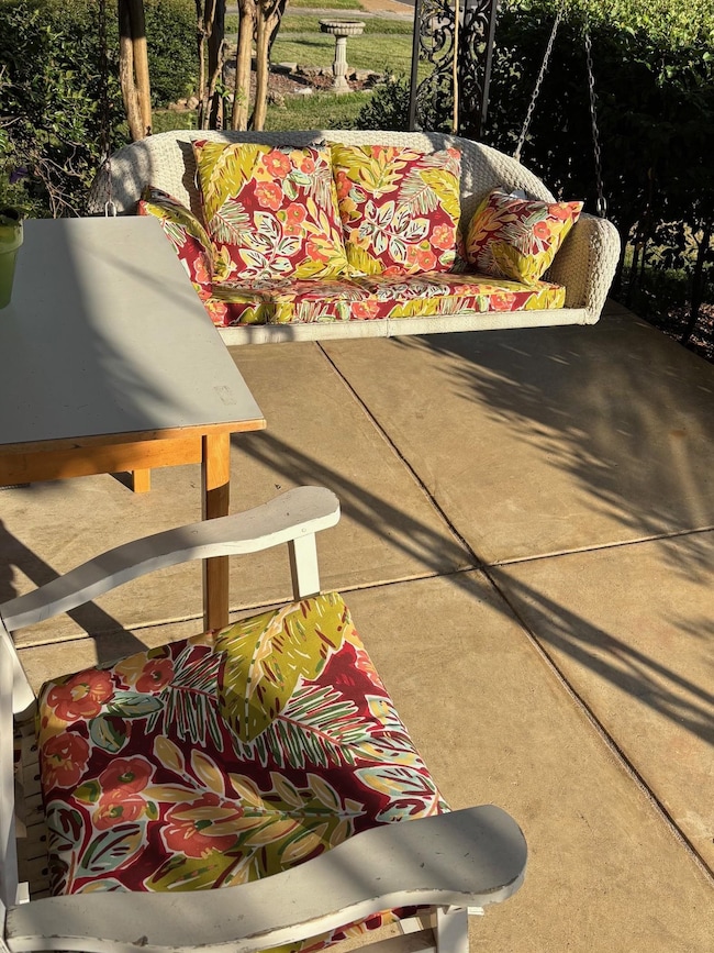 1570 Linden Ave, Memphis, TN 38104 - photo 4