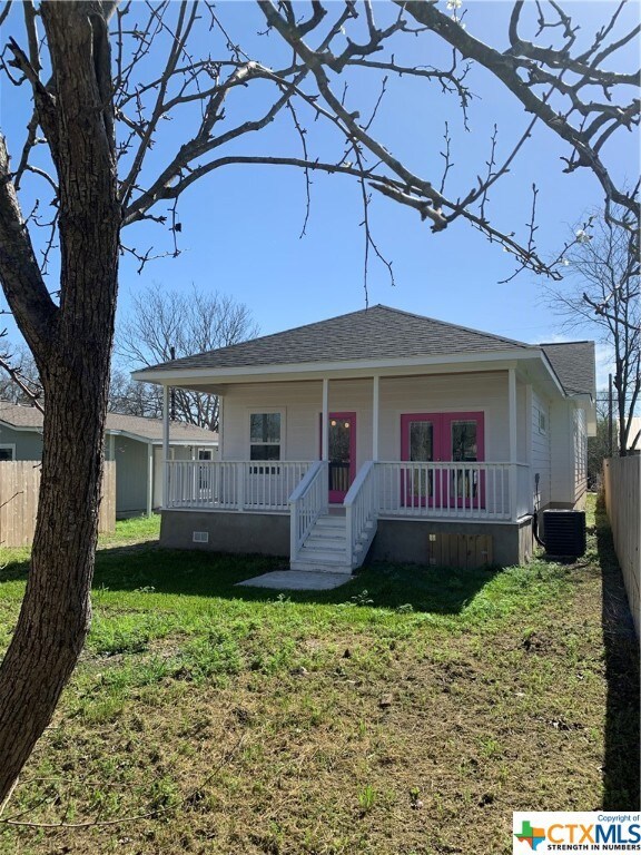 211 Durango St, San Marcos, TX 78666 - photo 3