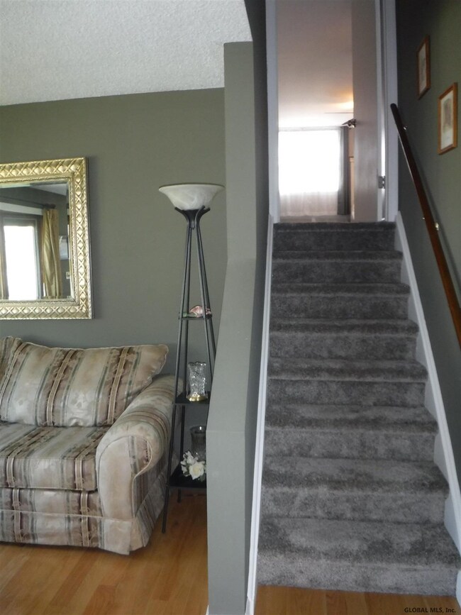 4 Rolling Hills Rd, Schenectady, NY 12309 - photo 6