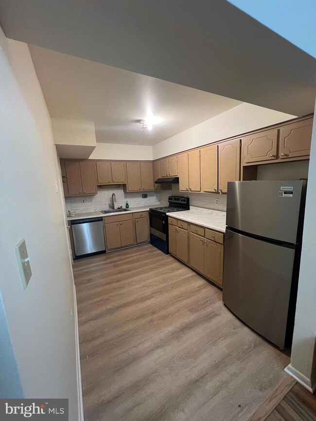 3875 Havenwood Place unit B, Alexandria, VA 22309 - photo 5