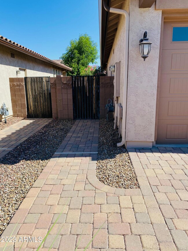 298 E Kaibab Dr, Chandler, AZ 85249 - photo 3