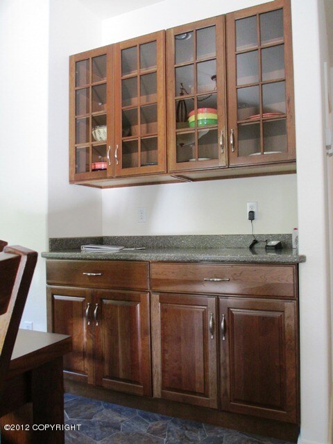 Built-In Dining Hutch