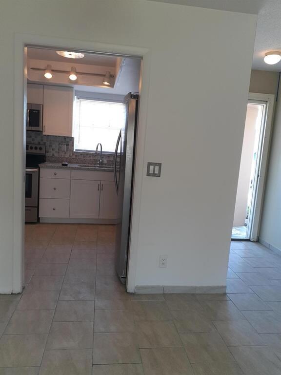 Kitchen entrance