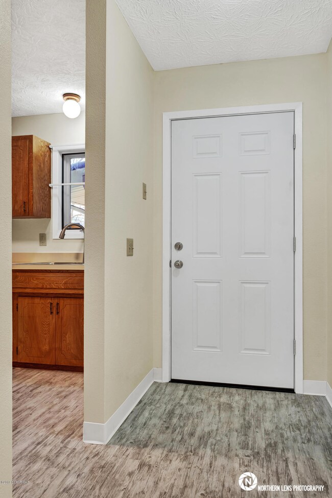 1450 Northview Dr unit J4, Anchorage, AK 99504 - photo 5