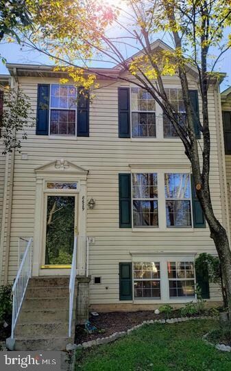 8629 Walcott Ct, Manassas, VA 20111 - photo 2