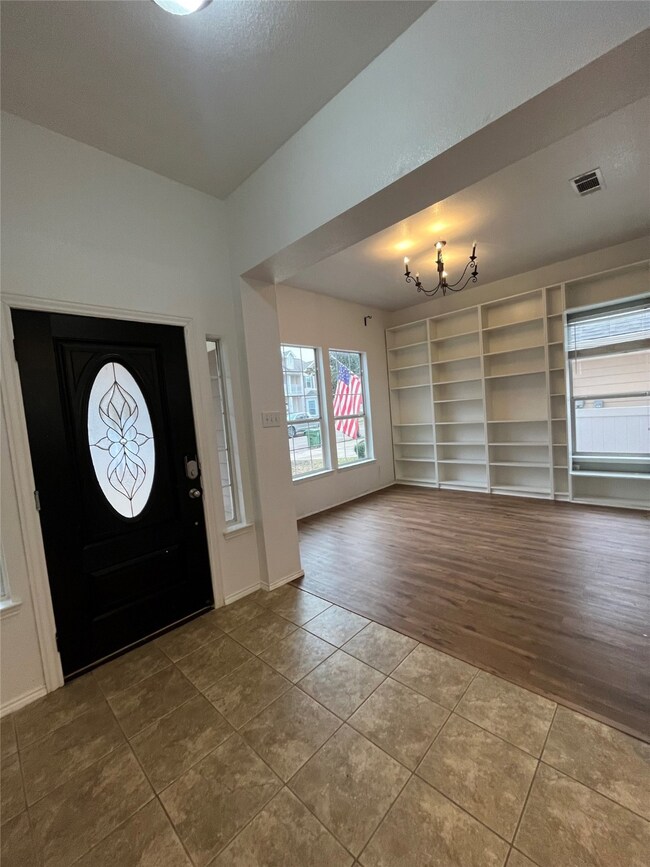 1323 Oakcrest Dr, Providence Village, TX 76227 - photo 6