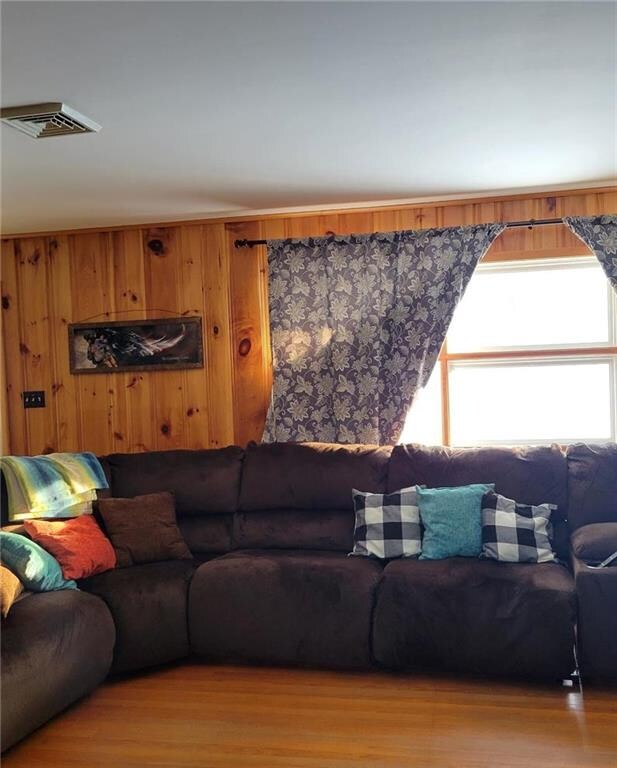 270 N Chestnut St, Bath, PA 18014 - photo 7