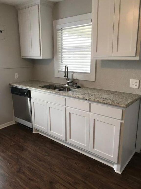 122 Ramsey Ave unit 2, Cleburne, TX 76031 - photo 3