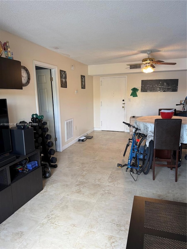 4705 NW 7th St unit 2087, Miami, FL 33126 - photo 7