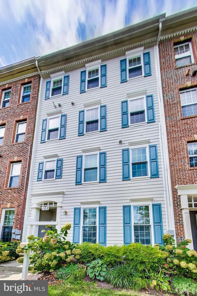 125 Chevy Chase St, Gaithersburg, MD 20878 - photo 5