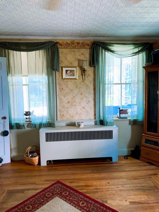 6 dining room