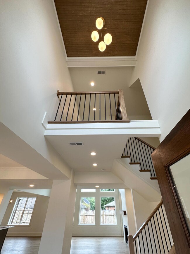 4241 Captains Ct, Lexington, KY 40513 - photo 4