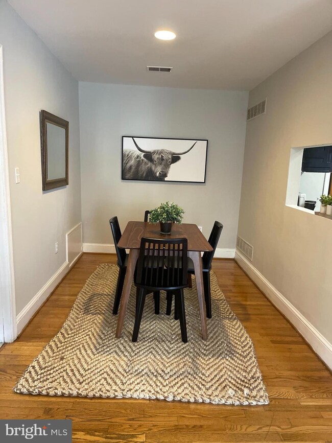 702 S Wolfe St unit 6, Baltimore, MD 21231 - photo 6