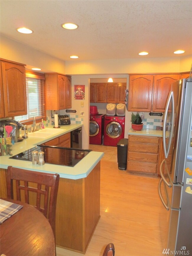 2569 Taylor Ave, Longview, WA 98632 - photo 6