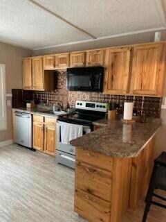 16 Orange St, Lewiston, ME 04240 - photo 3