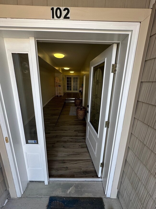 2214 Surf Ave unit 102, Wildwood, NJ 08260 - photo 4