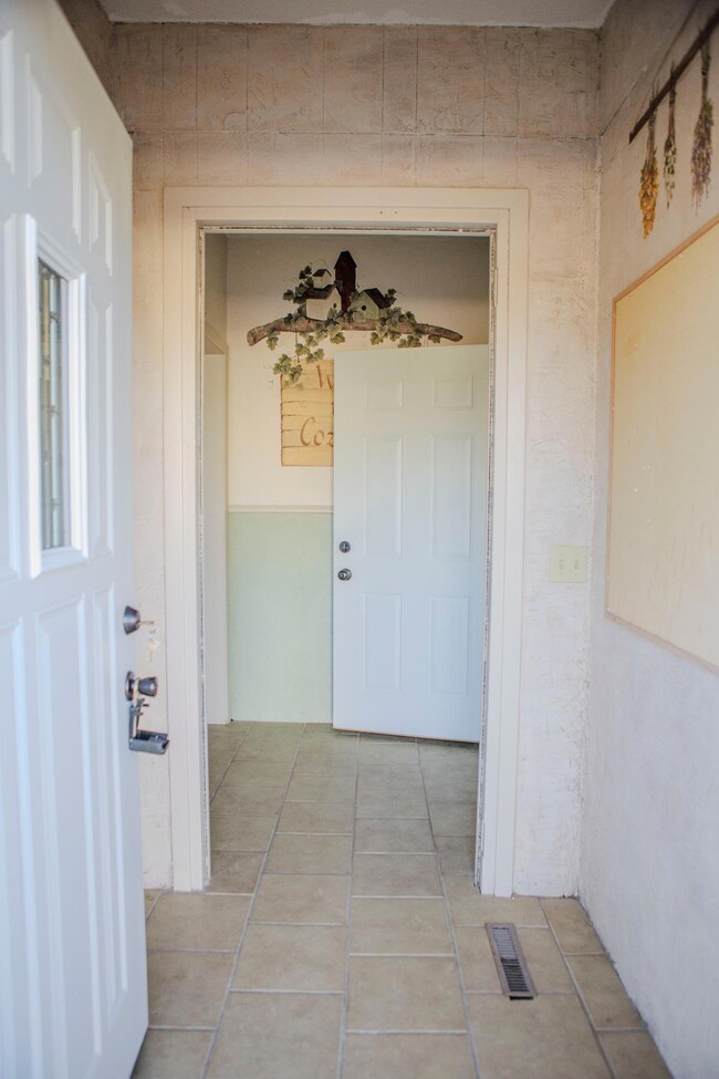 118 E Main St, Cyrus, MN 56323 - photo 5