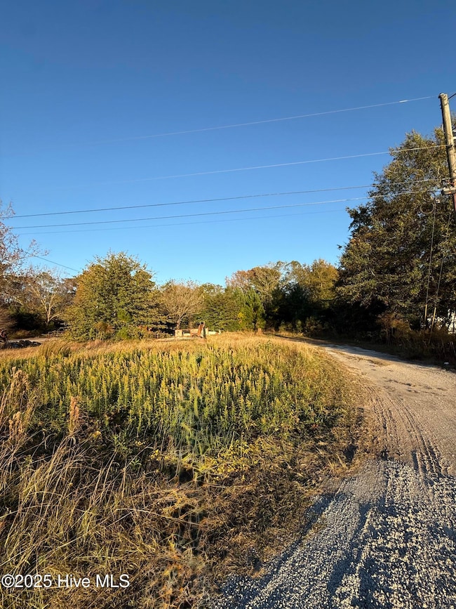 636 Glenn Dr, New Bern, NC 28562 - photo 2