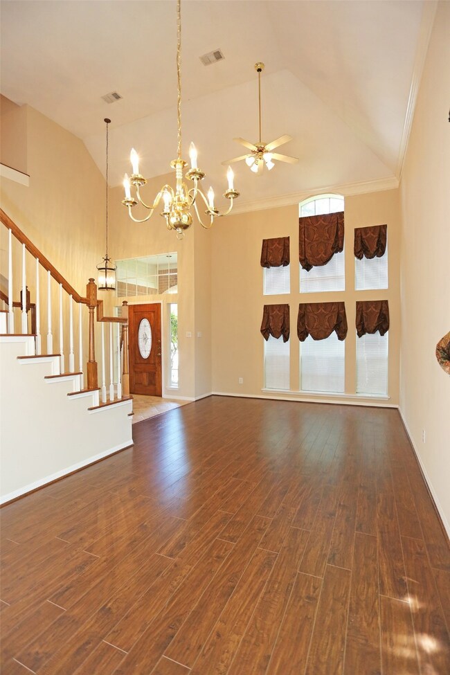 11831 Chateau Trail, Tomball, TX 77377 - photo 5