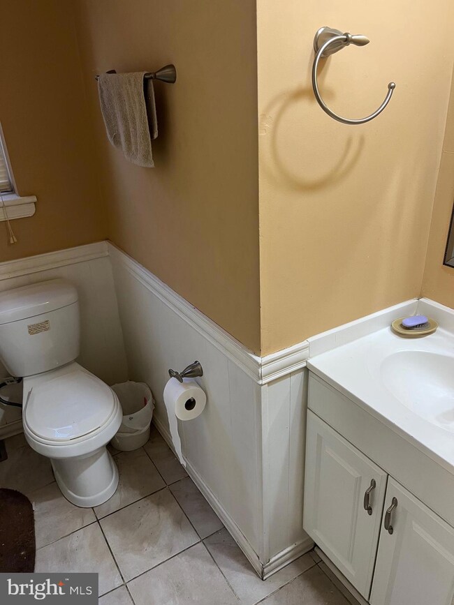 41 S 28th St, Camden, NJ 08105 - photo 4