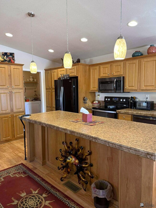 14318 E 29th Place, Yuma, AZ 85367 - photo 3