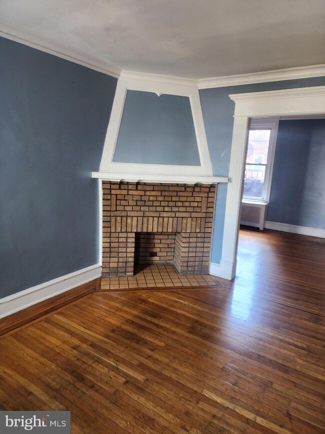 252 Avon Rd, Upper Darby, PA 19082 - photo 5