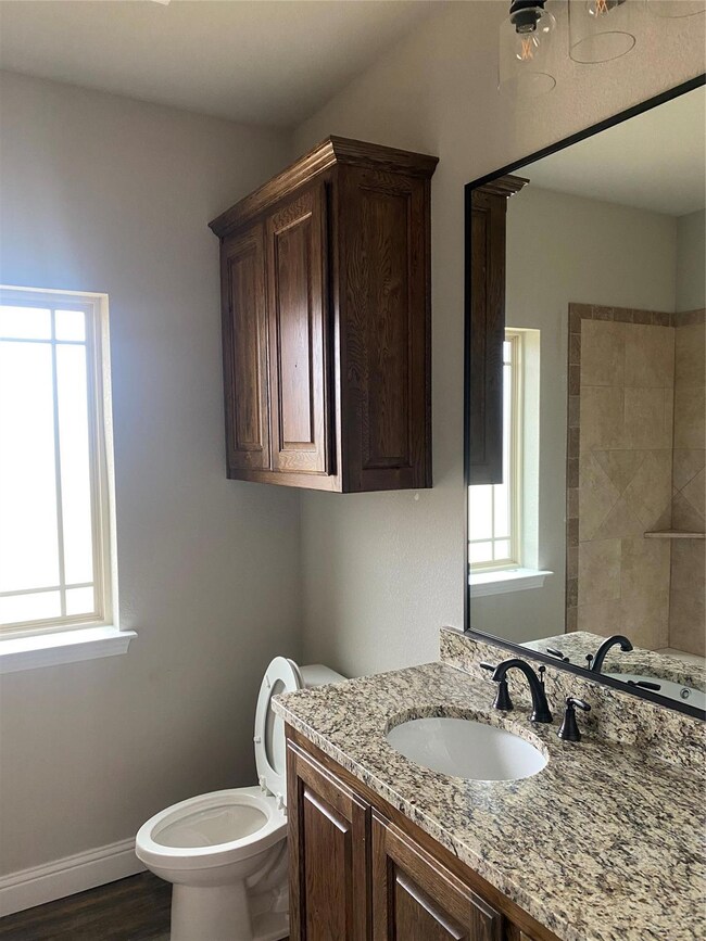 2005 Delton Dr, Springtown, TX 76082 - photo 4