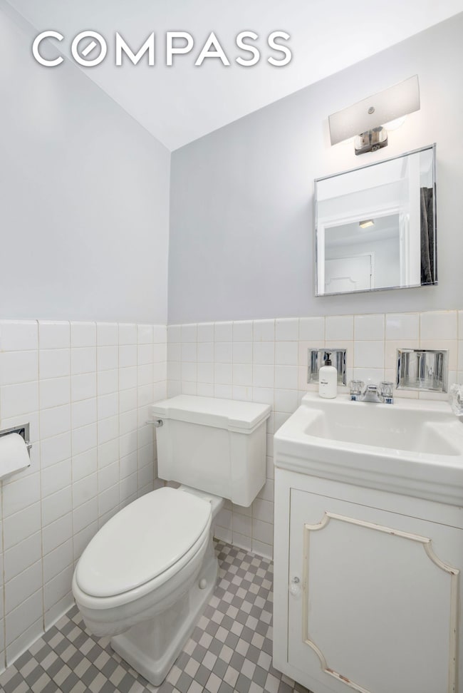 Cannon Point North unit 9R, New York, NY 10022 - photo 6