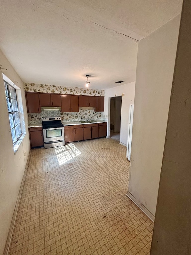 5708 Cameo St, Columbus, GA 31907 - photo 3