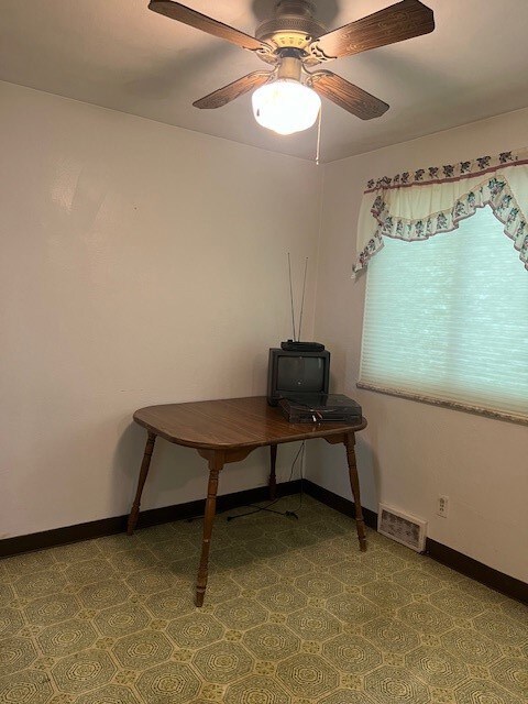 And the Dining Area is also 9x9, for a nice total