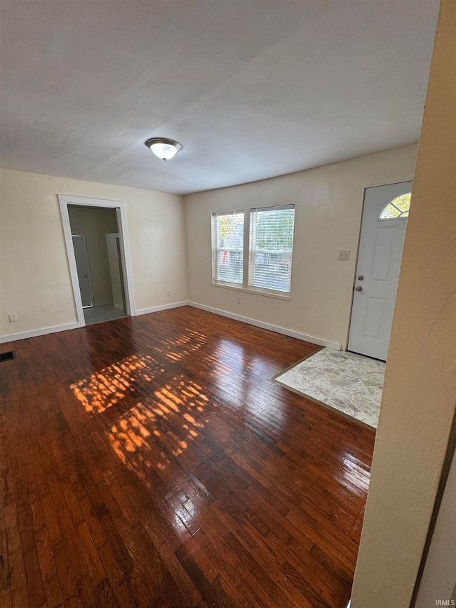 226 E 16th St, Muncie, IN 47302 - photo 6