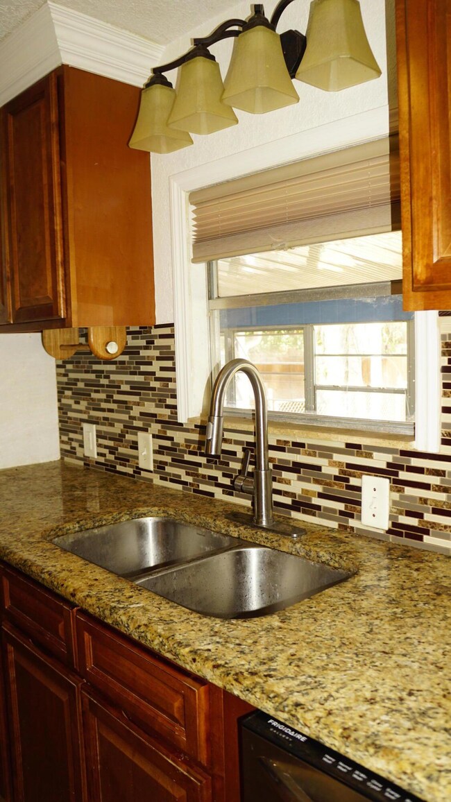 195 Maplewood Blvd, Cocoa, FL 32926 - photo 7