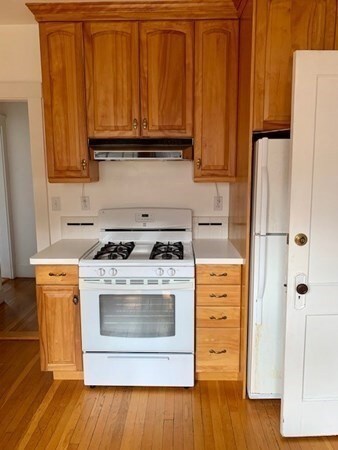 56 Cypress St unit 2, Newton Center, MA 02459 - photo 5