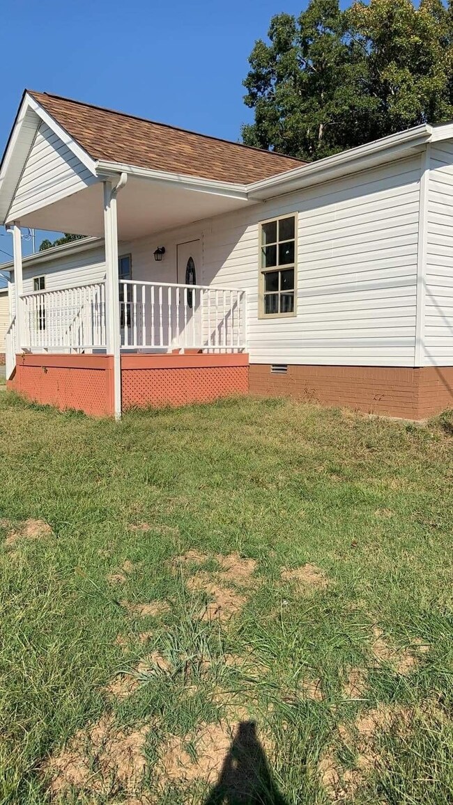 206 Archery Ln, Shelbyville, TN 37160 - photo 2